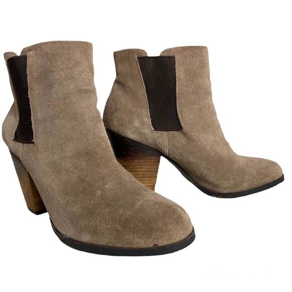 Vince Camuto Hessa Boots Suede Slip On Chelsea Ankle Ombre Heel Tan Size 8.5B - Picture 1 of 9